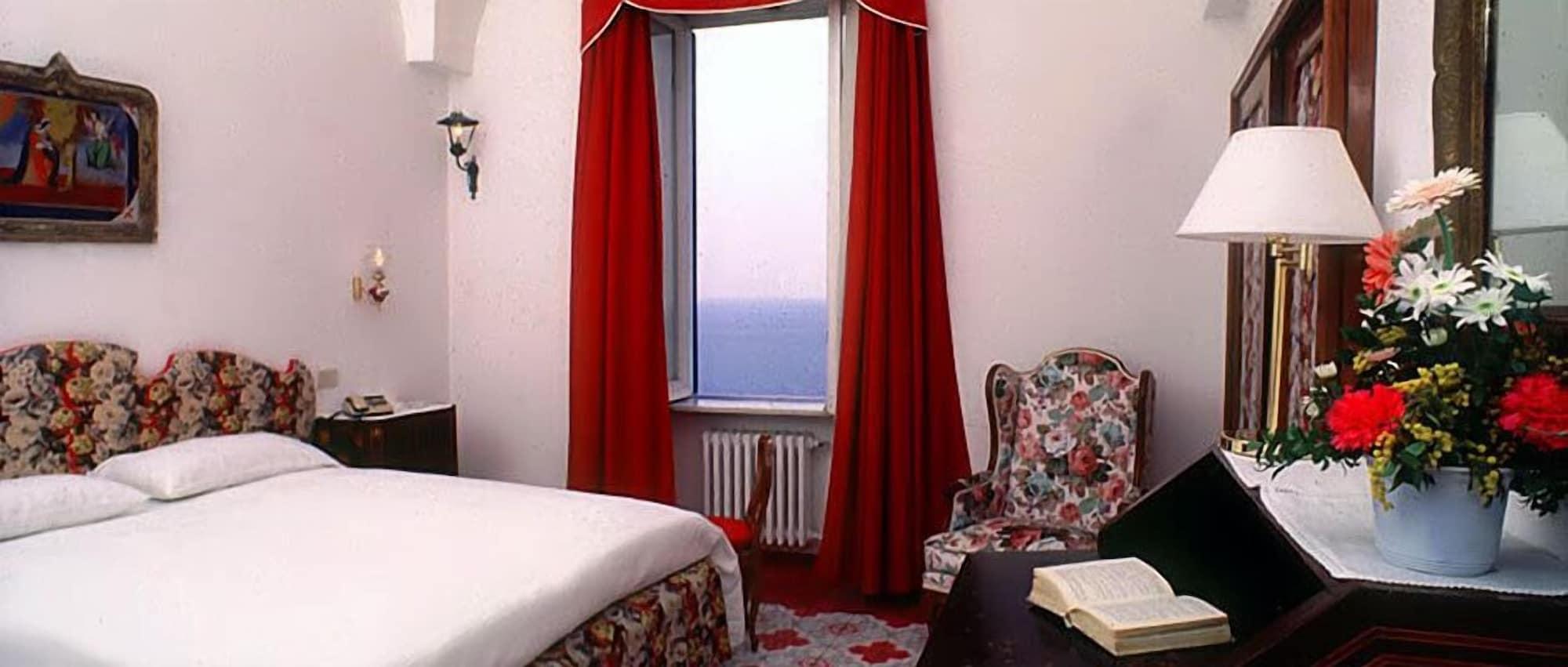 אמאלפי Hotel Luna Convento חדר תמונה